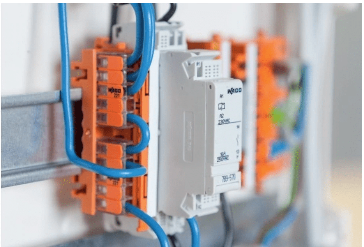 Wago Connectors and Mounting Bracket/ Rail