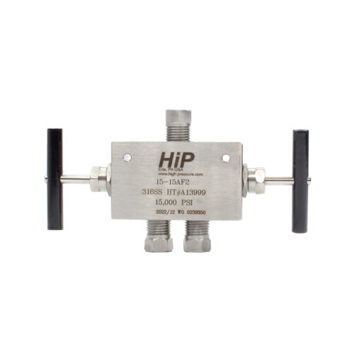 HiP 15-15AF2 3-Way 2-Stem Taper Seal Needle Valve